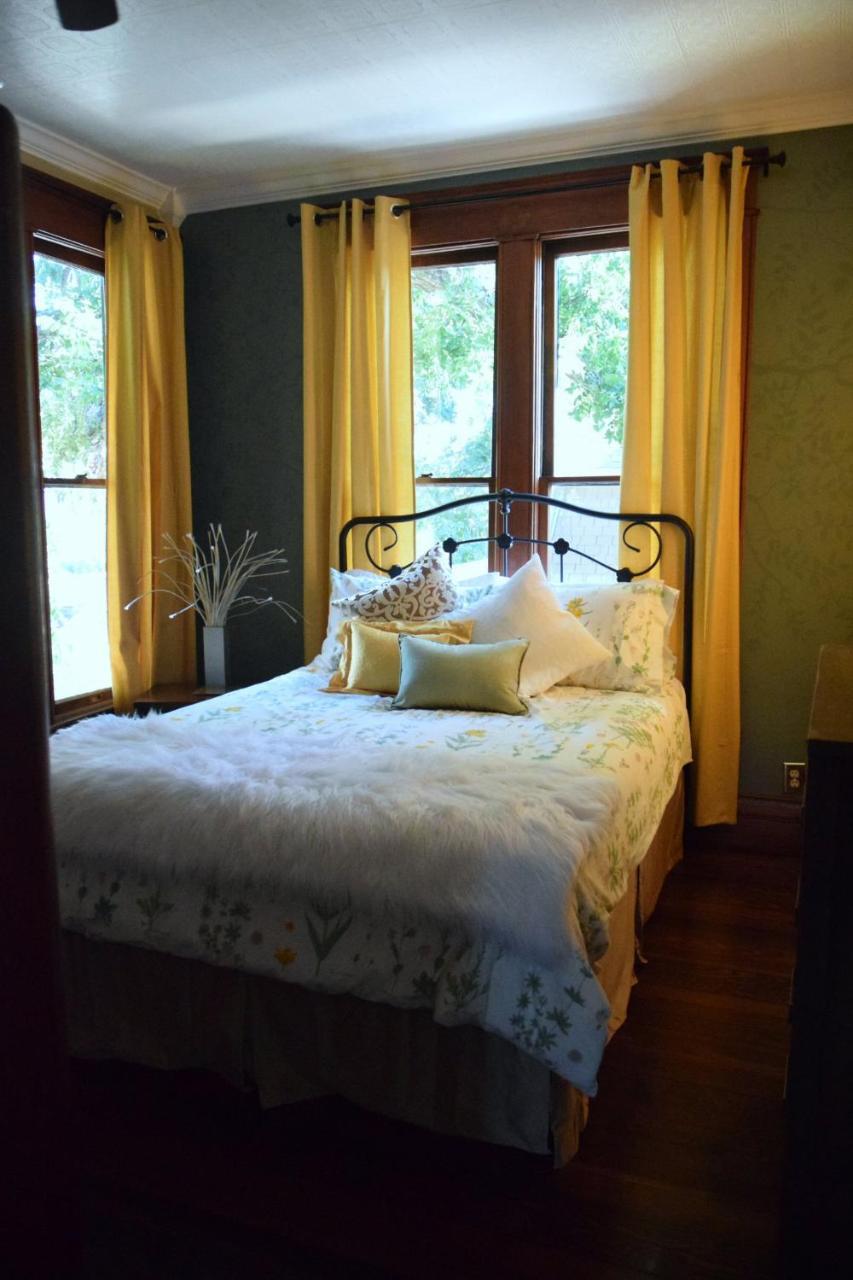 Three Danes Inn Fort Worth Room photo